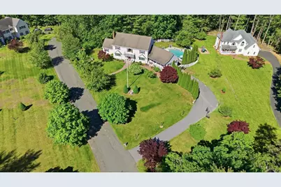 15 Long Pasture Rd, North Andover, MA 01845 - Photo 5