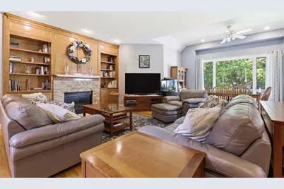 15 Long Pasture Rd, North Andover, MA 01845 - Photo 7