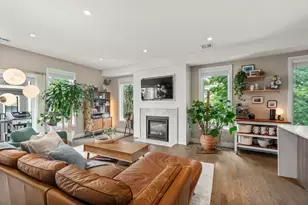 15 Wendeller St, Boston, MA 02127 - Photo 3
