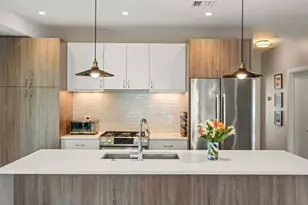 15 Wendeller St, Boston, MA 02127 - Photo 9