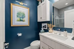 15 Wendeller St, Boston, MA 02127 - Photo 17