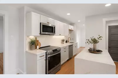 22 Charnwood Rd #1, Somerville, MA 02144 - Photo 5