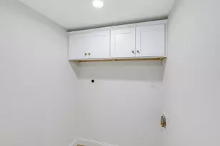 443 Merrimac St, Newburyport, MA 01950 - Photo 35