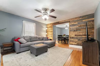 7 Terrace Pl, Fitchburg, MA 01420 - Photo 3