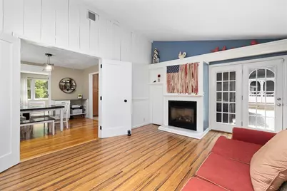 218 Mechanic, Upton, MA 01568 - Photo 9