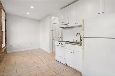 19 Harris Street #4, Boston, MA 02109 - Photo 5