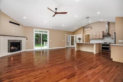 2 Elm, Westminster, MA 01473 - Photo 9