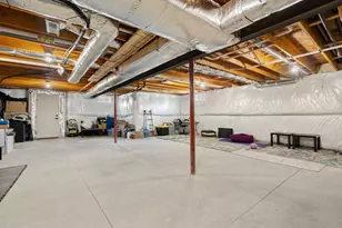22 Archer Dr, Woburn, MA 01801 - Photo 27