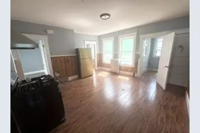 234 W 6th St #1, Lowell, MA 01850 - Photo 13