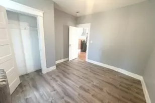 234 W 6th St, Lowell, MA 01850 - Photo 9