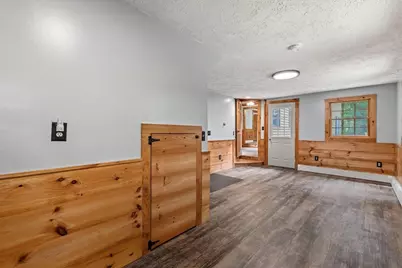 481 Hubbardston Rd, Templeton, MA 01468 - Photo 9