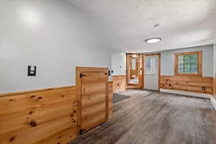 481 Hubbardston Rd, Templeton, MA 01468 - Photo 9