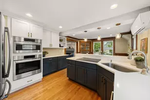 14 Flint Rd, Watertown, MA 02472 - Photo 3
