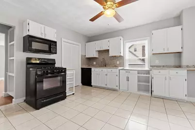 20 Otis St, Wakefield, MA 01880 - Photo 7