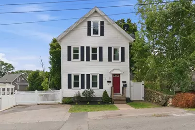 20 Otis St, Wakefield, MA 01880 - Photo 1
