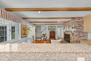 175 Hickory Hill Cir, Barnstable, MA 02655 - Photo 9
