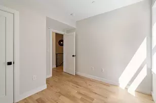 275 Webster St, Boston, MA 02128 - Photo 9