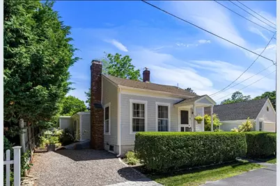 5 Franklin Street, Dartmouth, MA 02748 - Photo 1