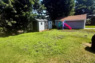 76 Dickens St, Attleboro, MA 02703 - Photo 3