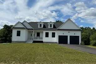 2 Clubhouse Wy, Rehoboth, MA 02769 - Photo 1