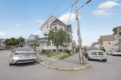 304 Summer St, New Bedford, MA 02740 - Photo 3