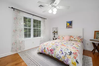 21 Chase Rd, Dartmouth, MA 02747 - Photo 17