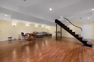 21 Chase Rd, Dartmouth, MA 02747 - Photo 19