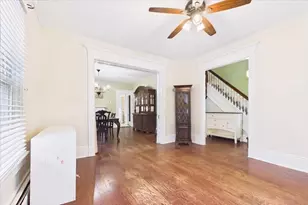 107 Sycamore St, New Bedford, MA 02740 - Photo 5