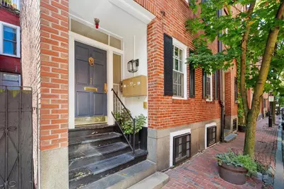 1 Melrose St #3, Boston, MA 02116 - Photo 3