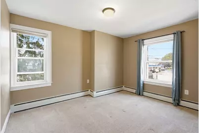 27 Johnson St, Fall River, MA 02723 - Photo 17