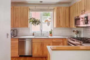 217 Hamilton St, Cambridge, MA 02139 - Photo 13