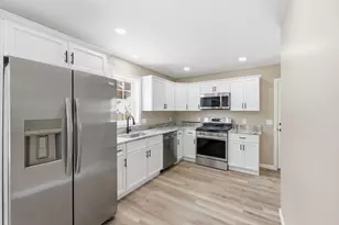 43 Leyfred Terrace, Springfield, MA 01109 - Photo 3