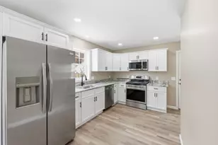 43 Leyfred Terrace, Springfield, MA 01109 - Photo 3