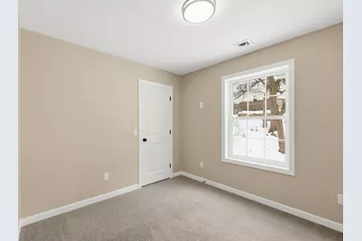 43 Leyfred Ter #1, Springfield, MA 01109 - Photo 11