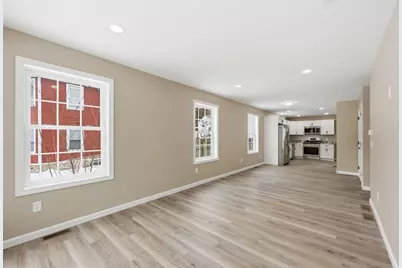 43 Leyfred Ter #1, Springfield, MA 01109 - Photo 17
