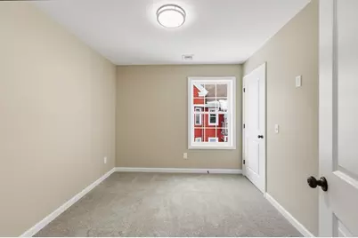 43 Leyfred Ter #1, Springfield, MA 01109 - Photo 15