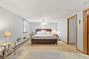 11 Hemlock Ave, Methuen, MA 01844 - Photo 31