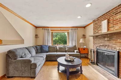 11 Hemlock Ave, Methuen, MA 01844 - Photo 5