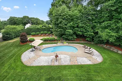 32 Country Club Cir, Pembroke, MA 02359 - Photo 29