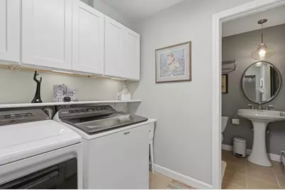 10 Spruce St. #B, Danvers, MA 01923 - Photo 19
