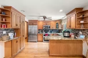 324 S Elm St, West Bridgewater, MA 02379 - Photo 11