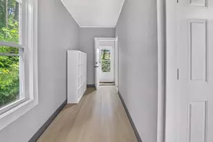 8 Jay St, Fitchburg, MA 01420 - Photo 19