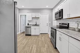 8 Jay St, Fitchburg, MA 01420 - Photo 15