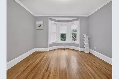 8 Jay St, Fitchburg, MA 01420 - Photo 7