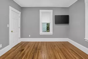 8 Jay St, Fitchburg, MA 01420 - Photo 9