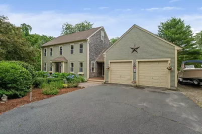 12 Hillcrest Rd, Kingston, MA 02364 - Photo 1
