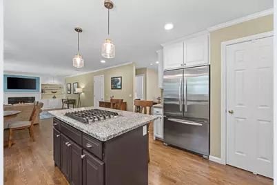 175 Maskwonicut Street, Sharon, MA 02067 - Photo 11