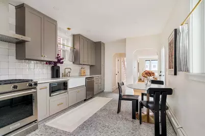 137 Otis Street, Cambridge, MA 02141 - Photo 9