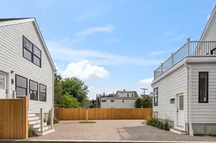 60 Franklin St, Somerville, MA 02145 - Photo 5