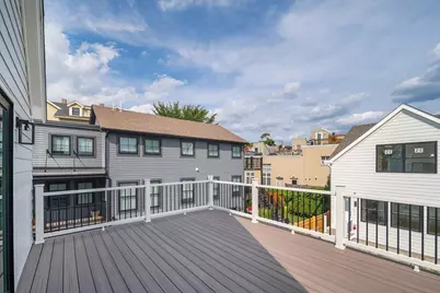 60 Franklin St #2, Somerville, MA 02145 - Photo 5